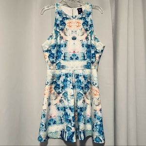 Like New Windsor Watercolor Sleeveless Mini Dress Size Small